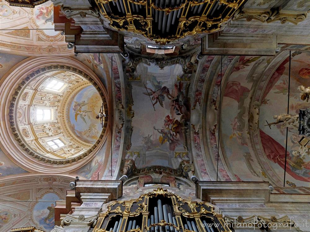 Busto Arsizio (Varese, Italy) - Vault of the prebytery of the Basilica of St. John Baptist